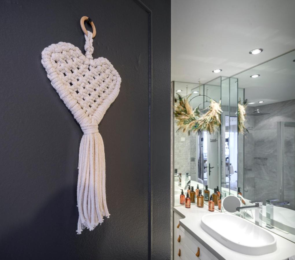 Host Inn Sweet Croisette Cannes Bagian luar foto
